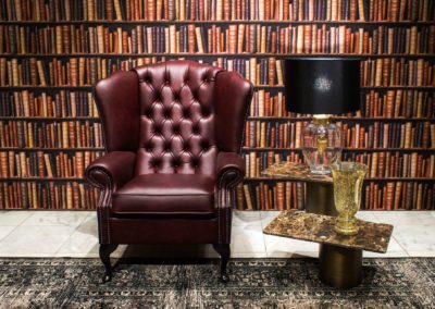 queen anne chesterfield bőr fotel