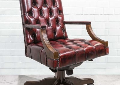 Gainsborough chesterfield főnöki szék