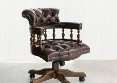 Captains Chair Classic Mogano